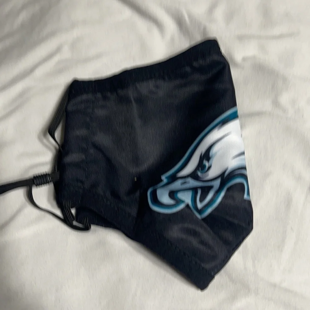 New Eagles face mask